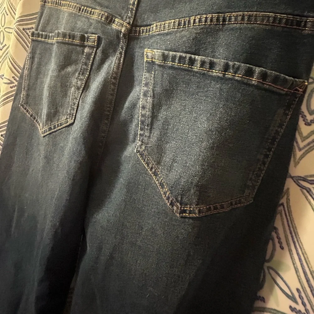 NWT Nicole Miller Vintage Comfort Jeans in Deep Blue W/Pockets “Worn Style” - Picture 11 of 16